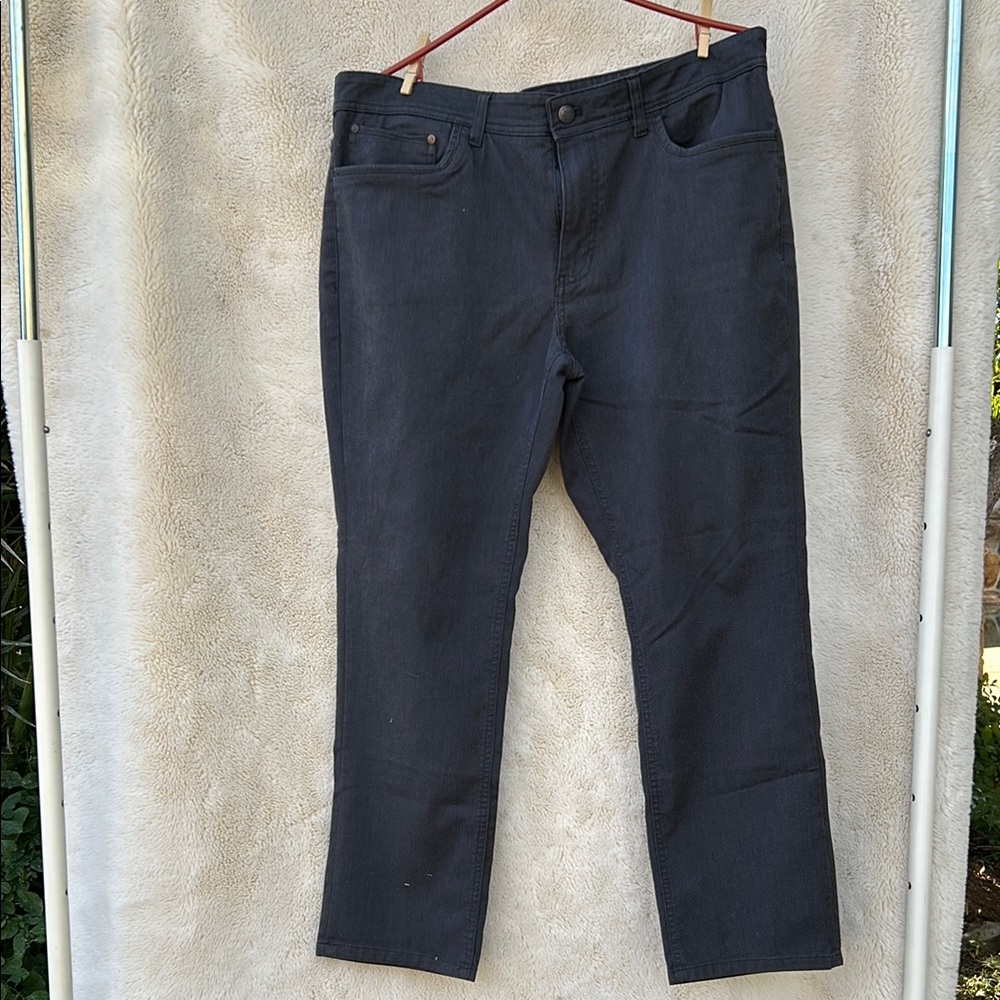 Men's Dark Gray English Laundry Jeans